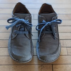 Clarks Blue shoes womens size UK 7D